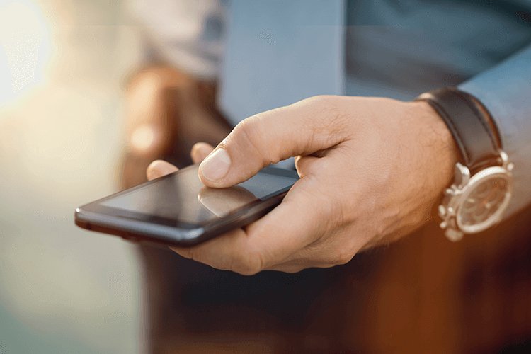 スマホ1つで楽々利用!